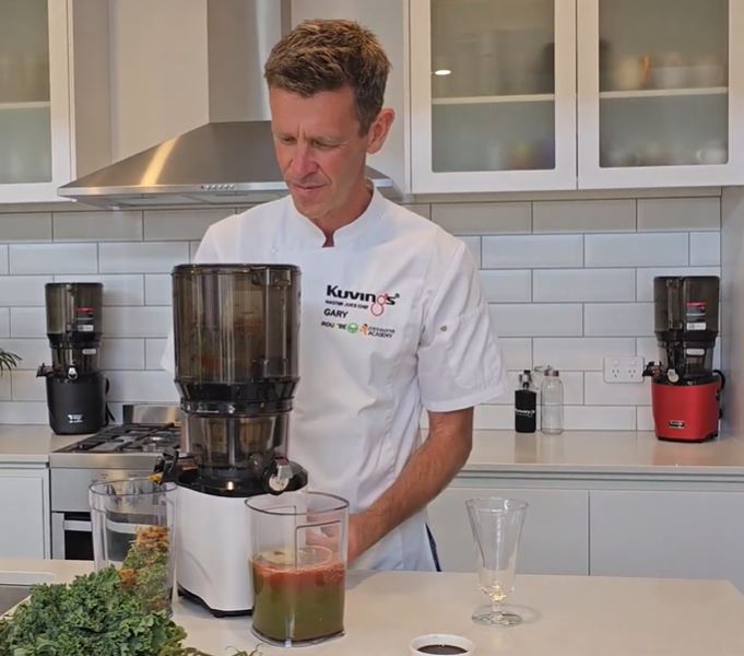 สูตร Kale Mary Juice กับ Chef Gary Dowse